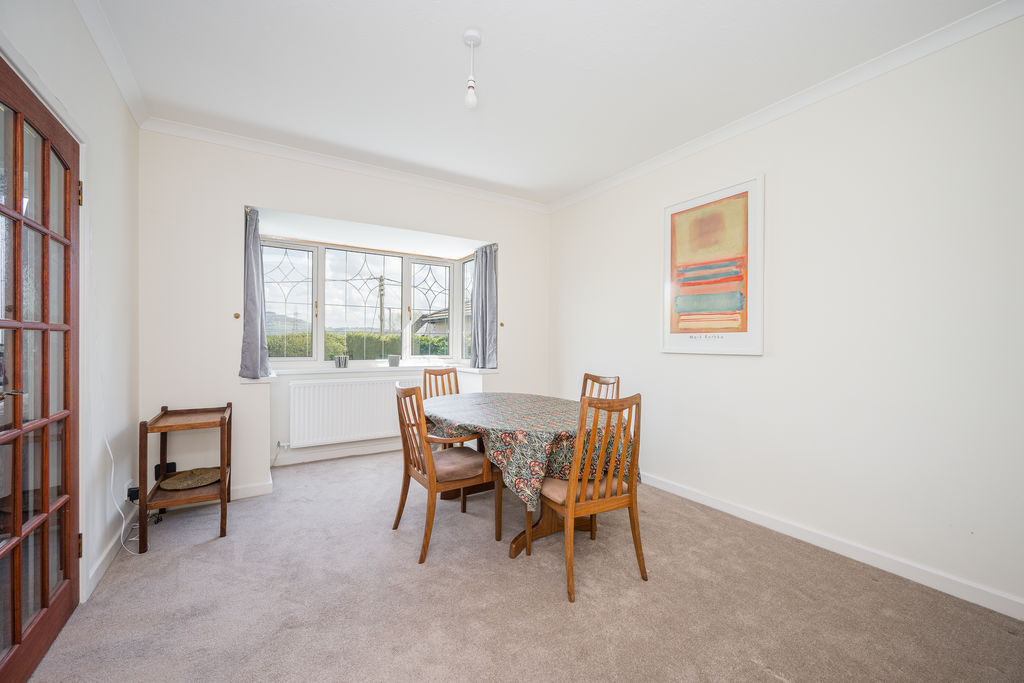 Dining Room- click for photo gallery